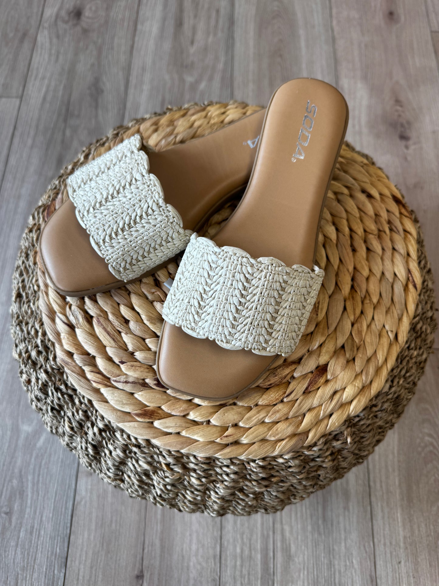 Screen Bone Sandal