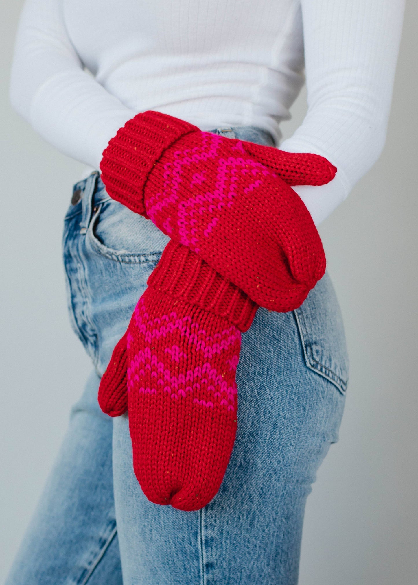 Red & Speckled Patterned Mittens