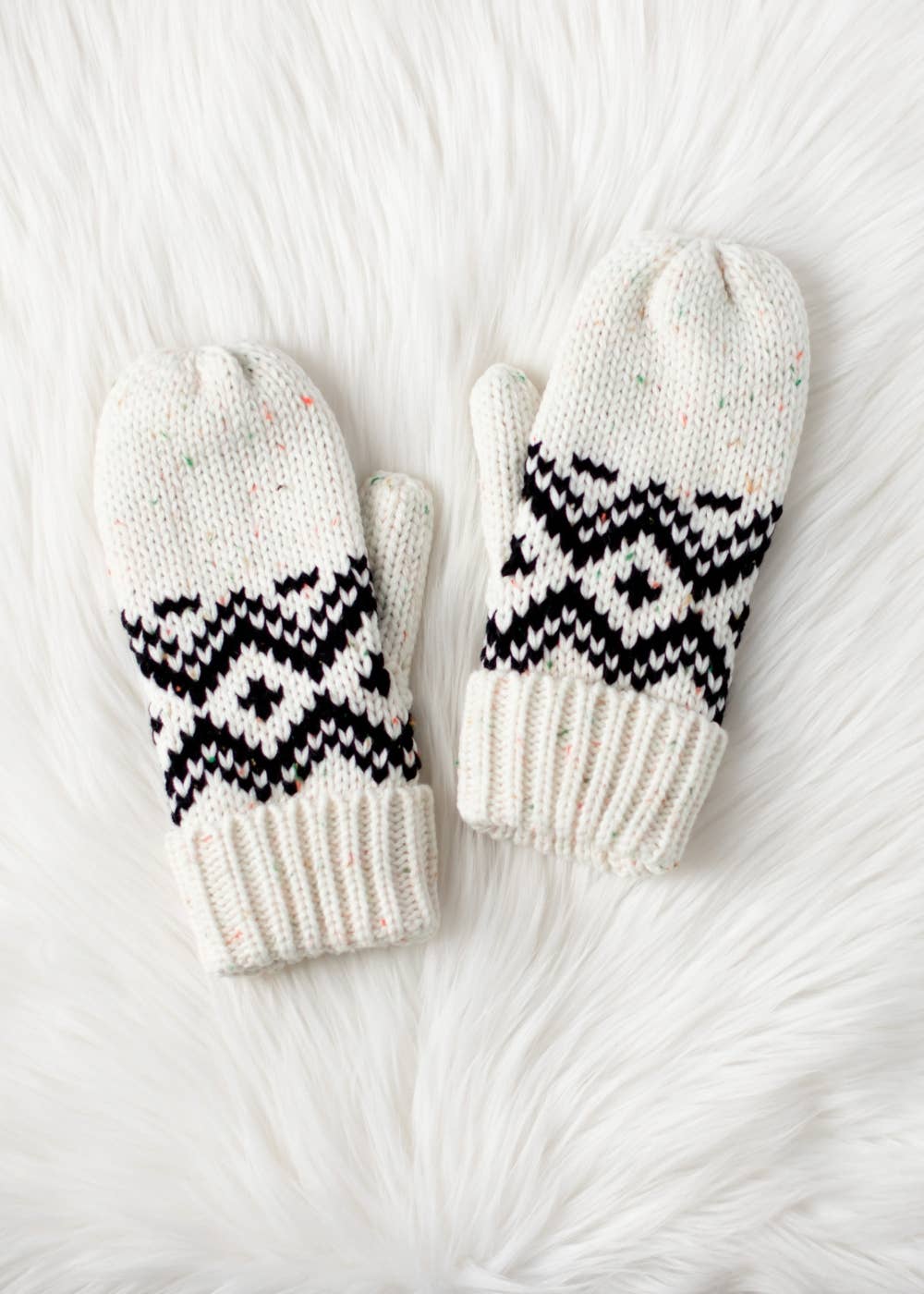 Patterned Mittens