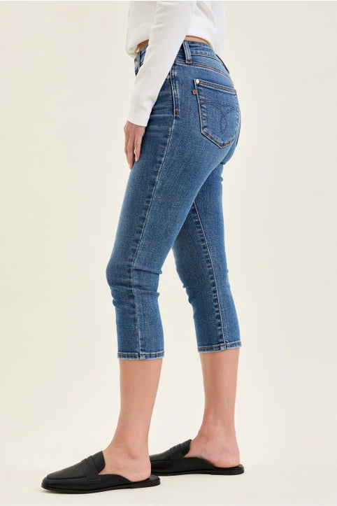 Mid Rise Capri