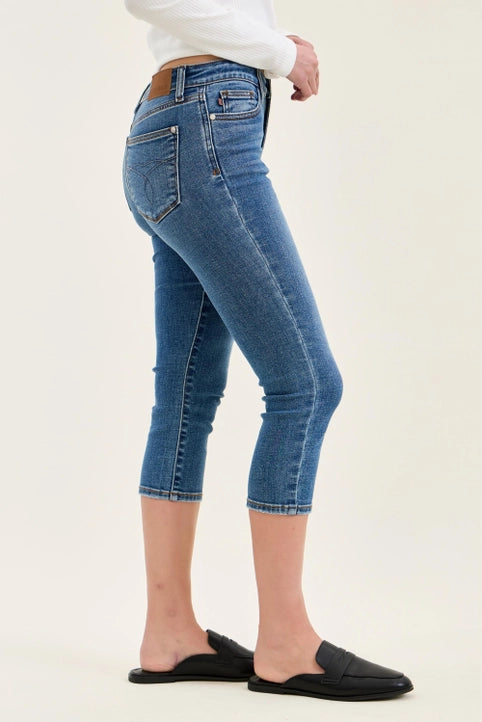 Mid Rise Capri